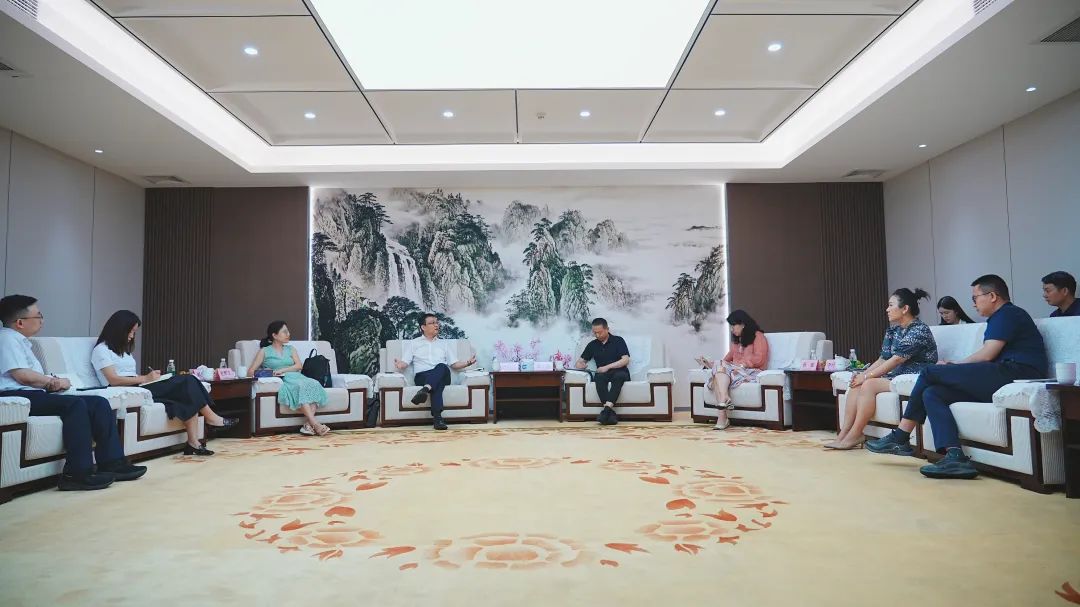 中车株洲所&宸宇富基莅临尊龙凯时能源考察交流，聚焦大储深度合作
